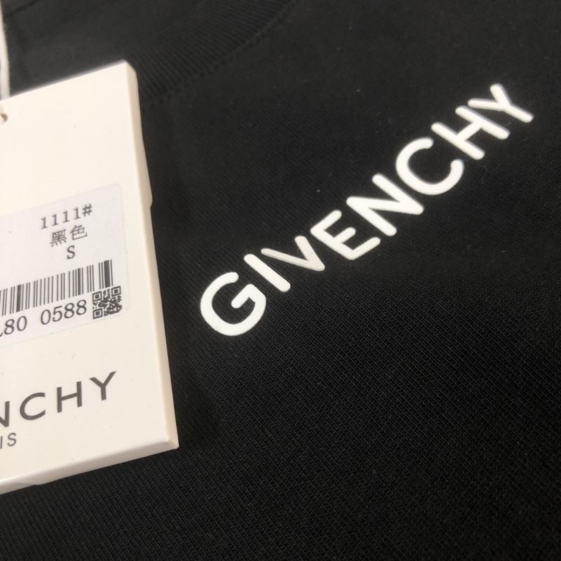 Givenchy T-Shirts